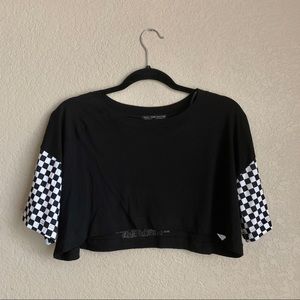 NWOT FOREVER 21 Short Sleeve Boxy Crop top
